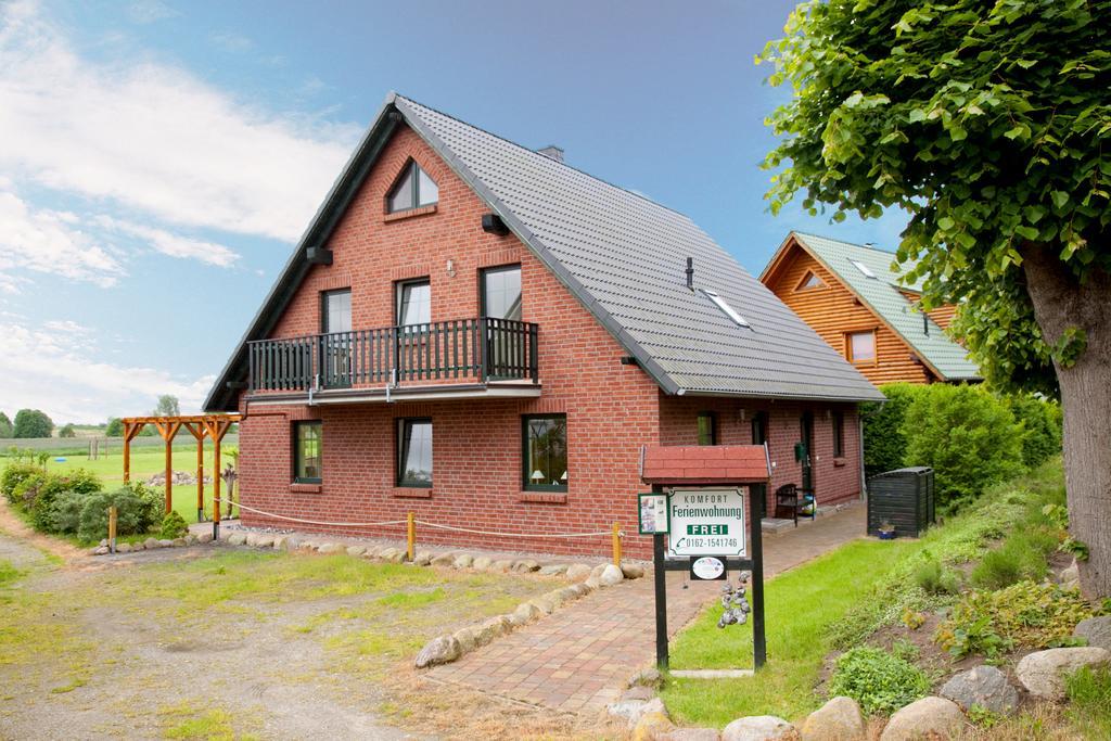 Ferienwohnung Milow Polchow Bagian luar foto